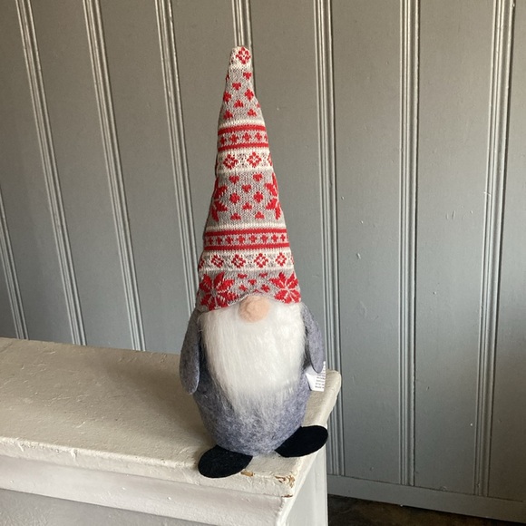 NWT-14” Gray Christmas Holiday Gnome Decorstion w/ Red, White & Gray Sweater Hat - Picture 5 of 17
